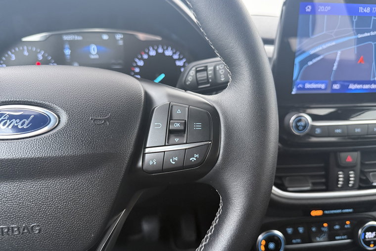 Vehicle Image 19