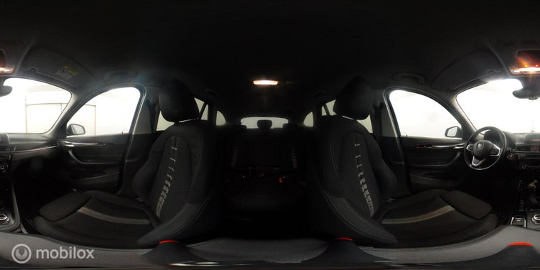 Vehicle Image 33
