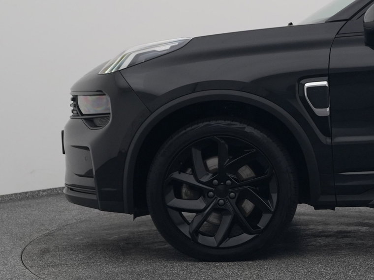 Vehicle Image 21