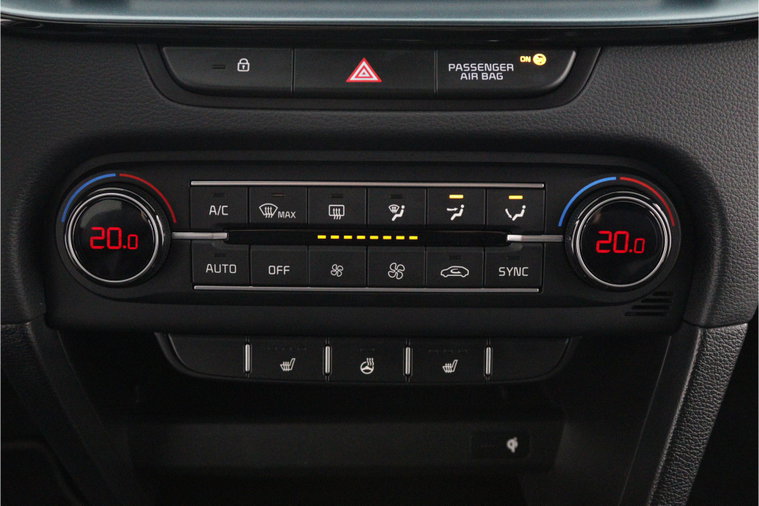Vehicle Image 28
