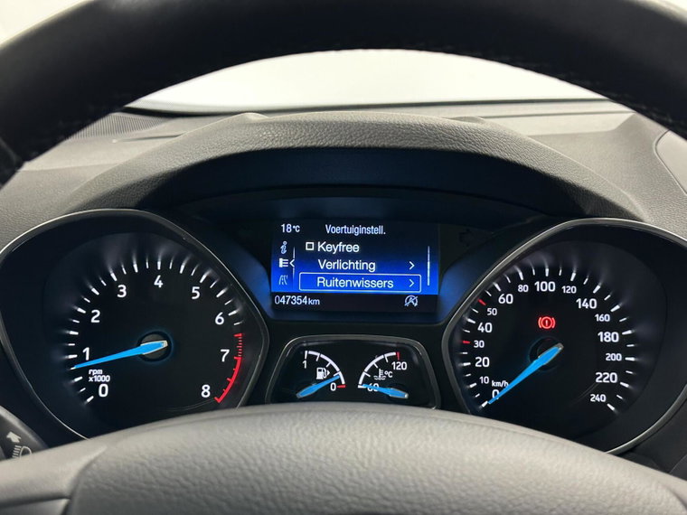Vehicle Image 40