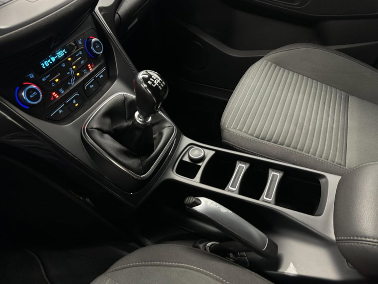 Vehicle Image 60