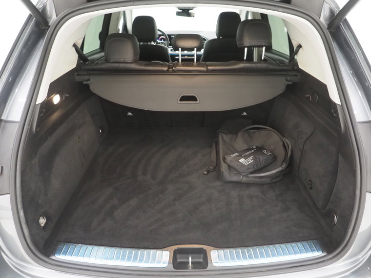 Vehicle Image 37