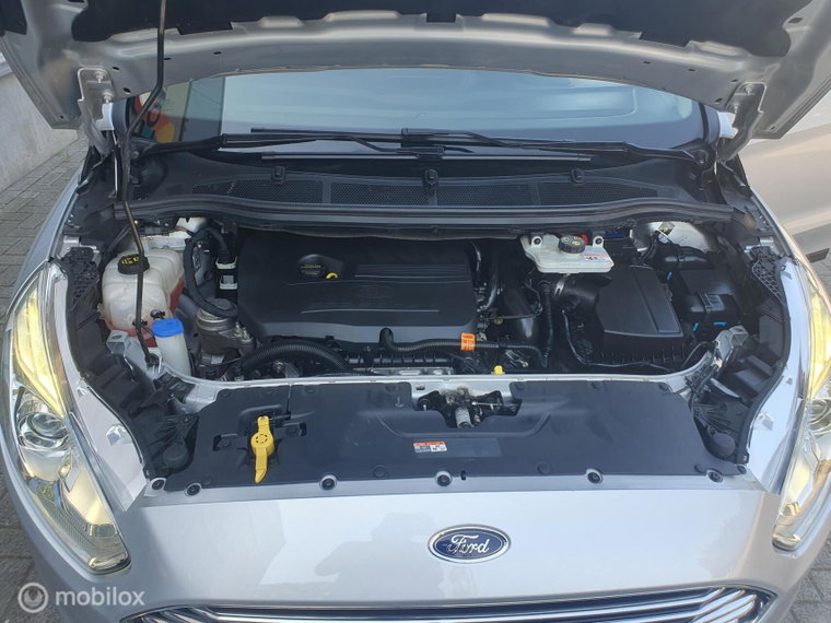 Vehicle Image 30