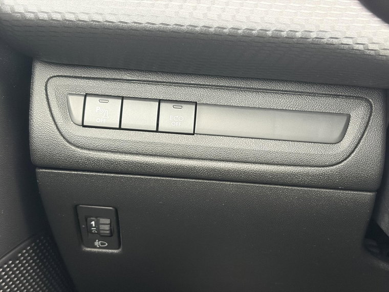 Vehicle Image 39