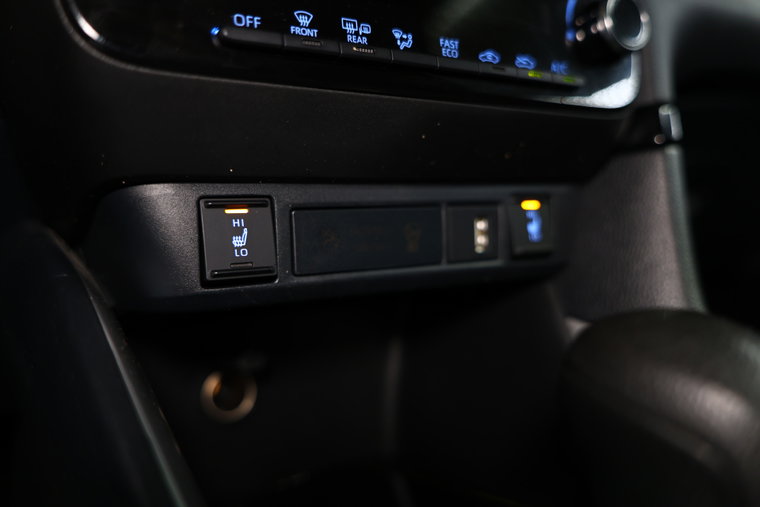 Vehicle Image 26