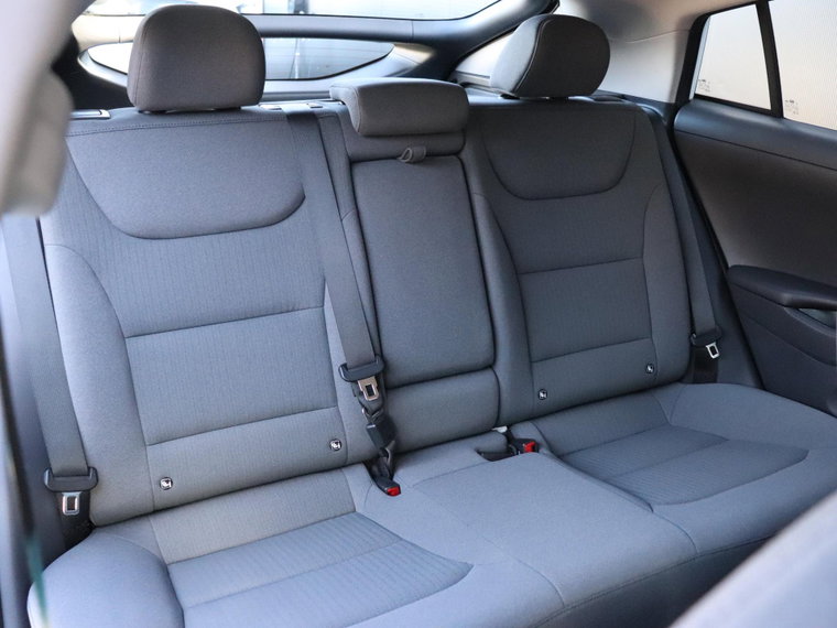 Vehicle Image 12