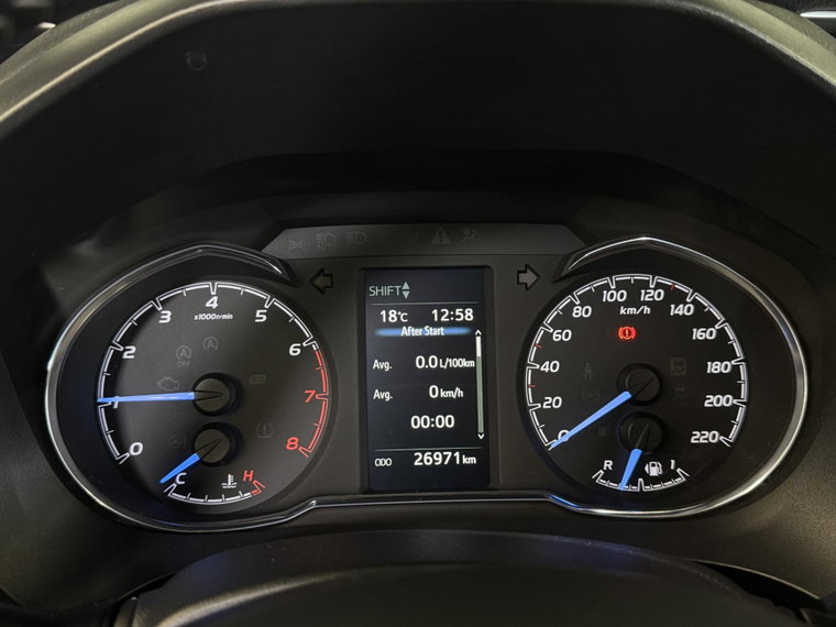 Vehicle Image 32