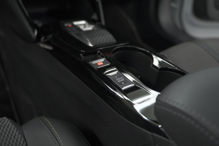 Vehicle Image 36