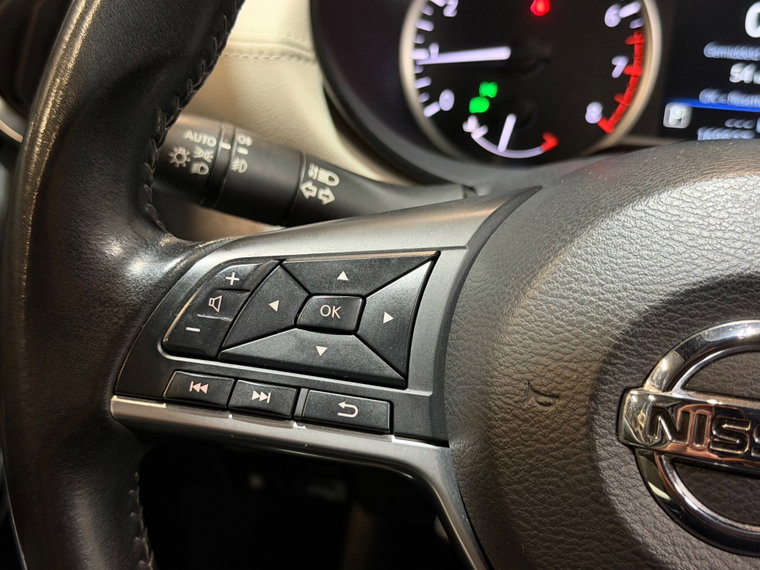 Vehicle Image 28