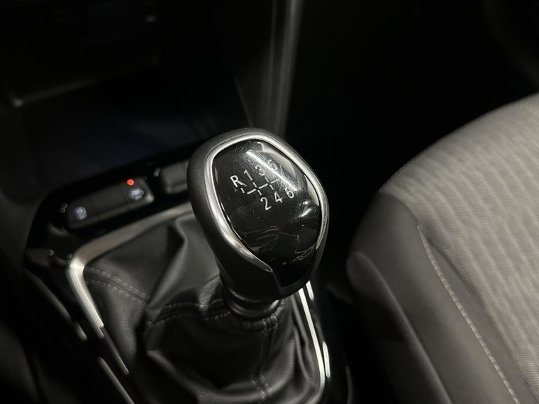 Vehicle Image 48