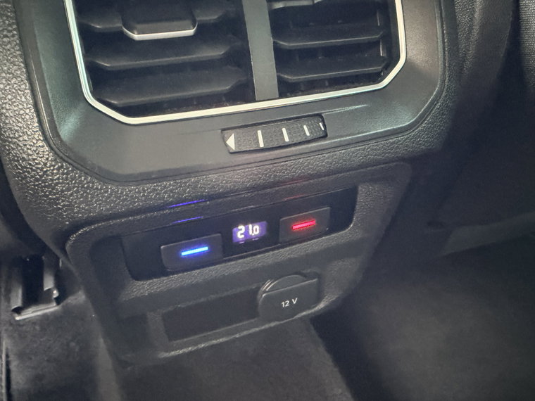 Vehicle Image 40