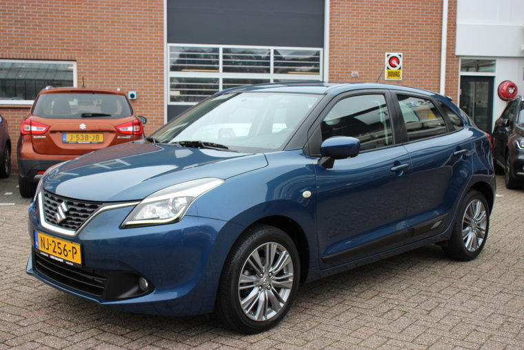 Vehicle Image 17