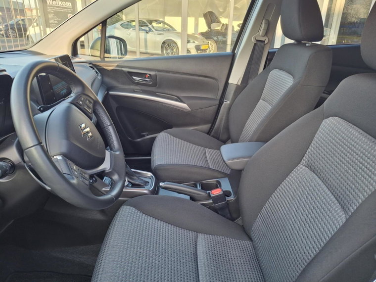 Vehicle Image 14