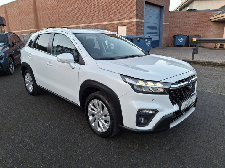 Vehicle Image 8