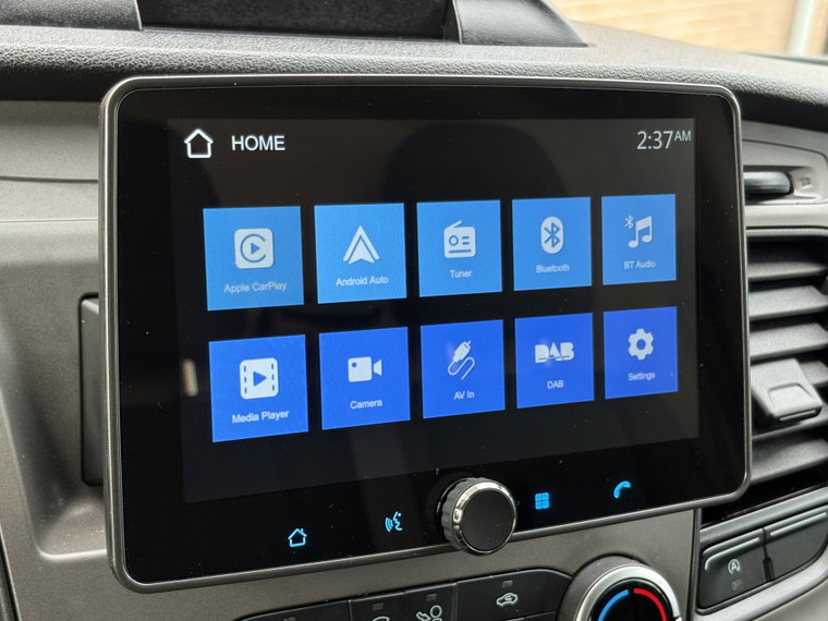 Vehicle Image 8