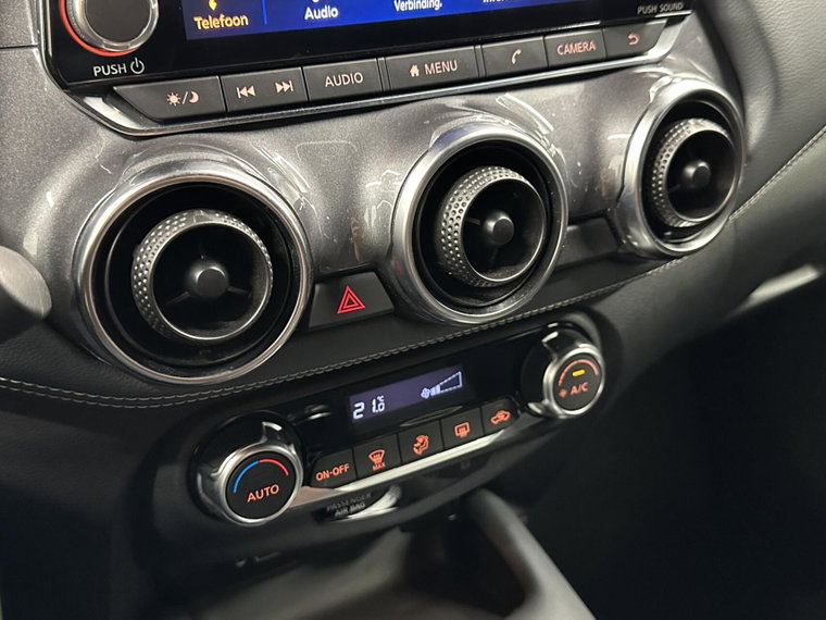 Vehicle Image 28