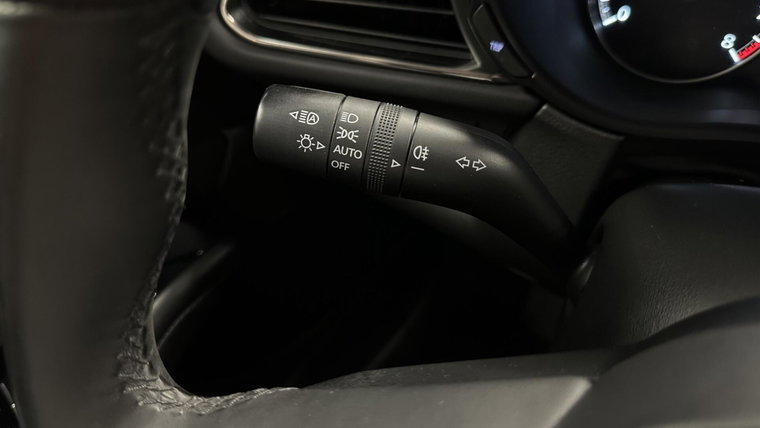 Vehicle Image 33