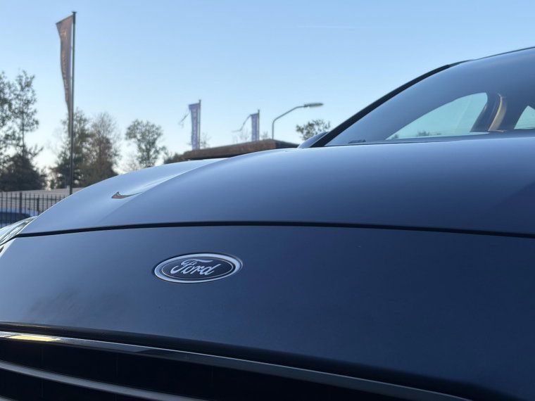 Vehicle Image 33