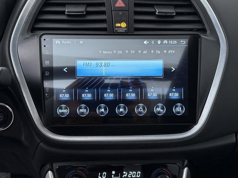 Vehicle Image 13