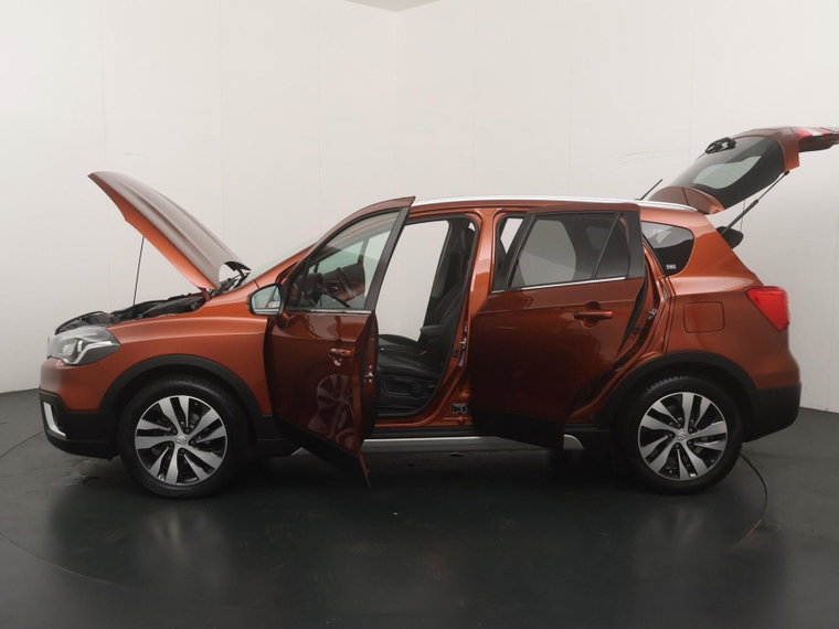 Vehicle Image 19