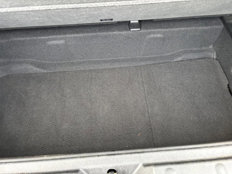 Vehicle Image 28