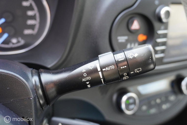 Vehicle Image 27