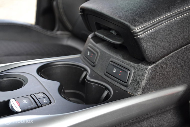 Vehicle Image 57