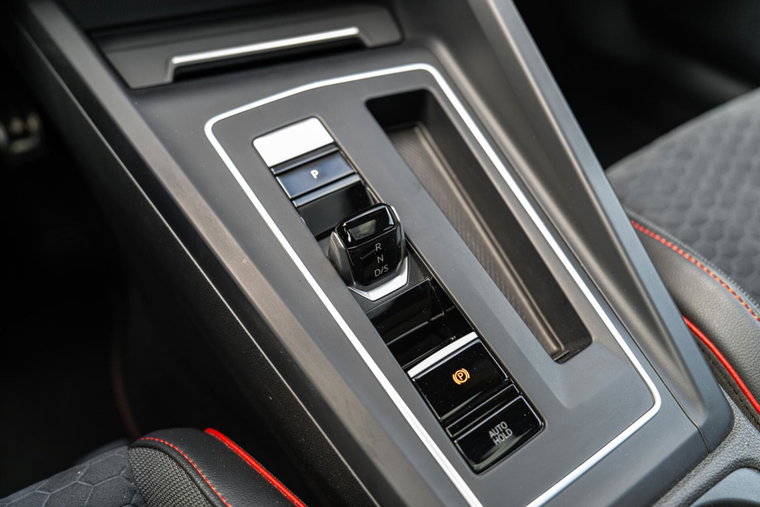 Vehicle Image 36