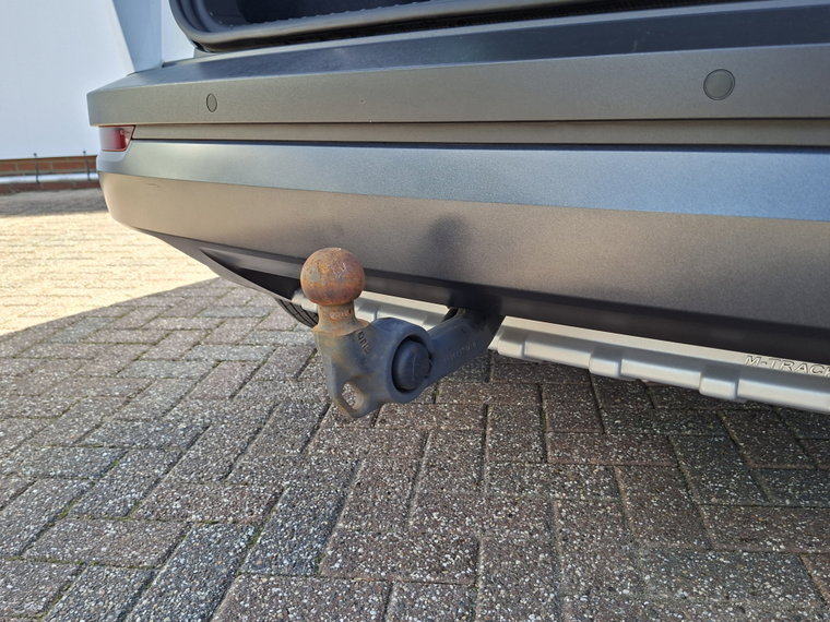 Vehicle Image 50
