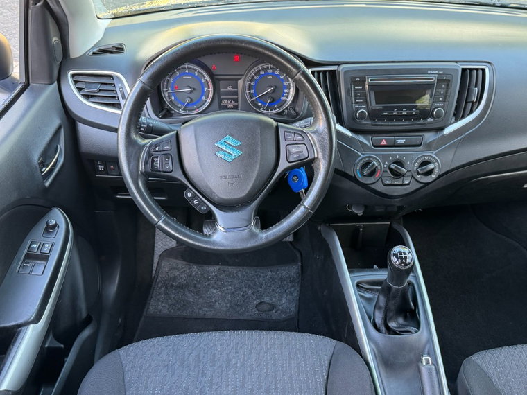 Vehicle Image 16