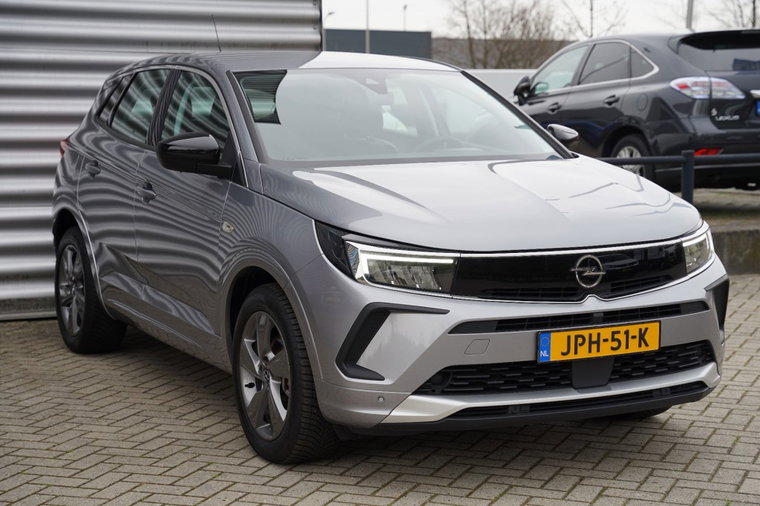 Vehicle Image 7