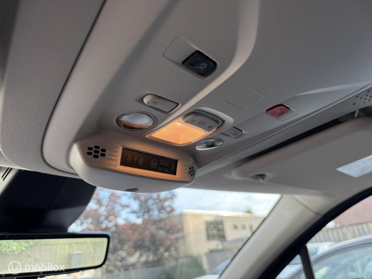 Vehicle Image 39