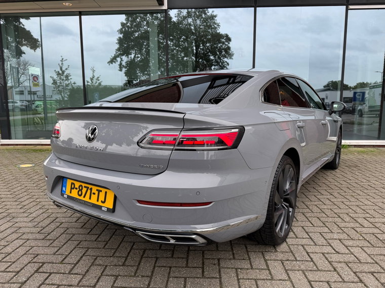 Vehicle Image 28