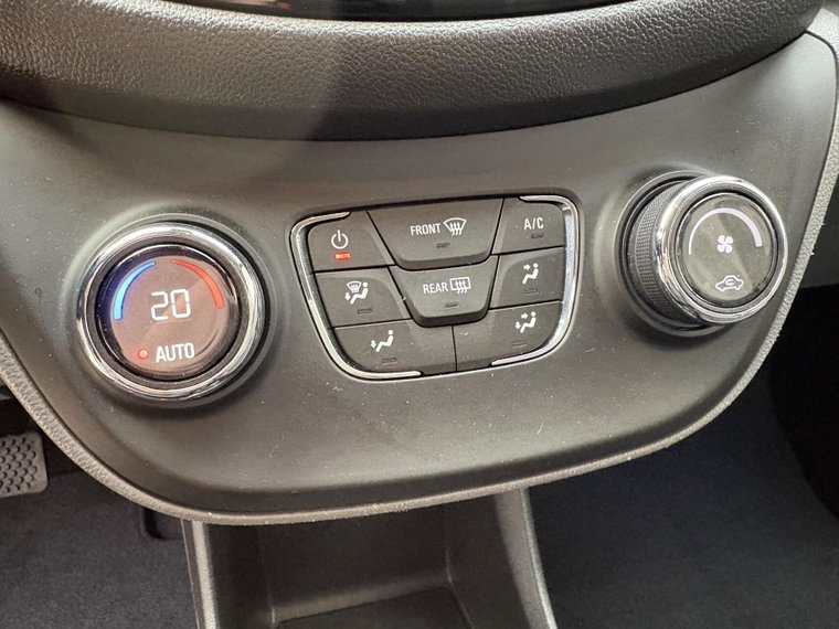 Vehicle Image 27