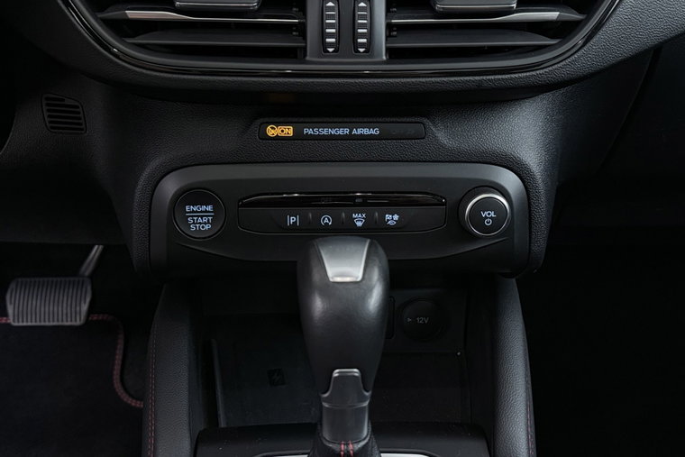 Vehicle Image 26