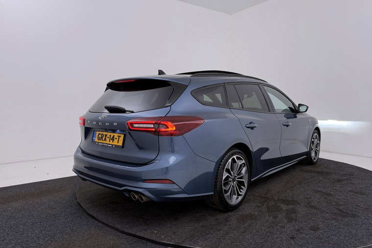 Vehicle Image 45