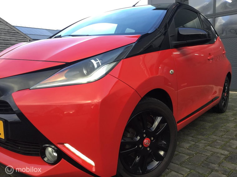 Vehicle Image 7