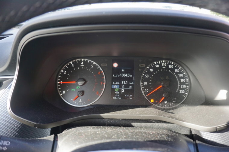 Vehicle Image 13