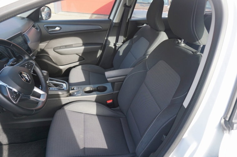 Vehicle Image 18