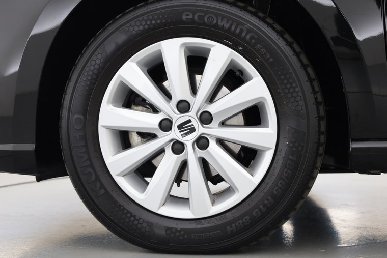 Vehicle Image 30
