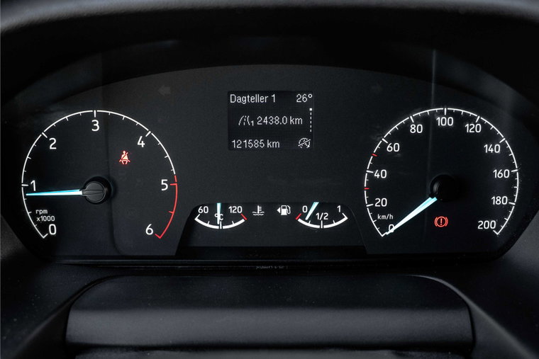Vehicle Image 16