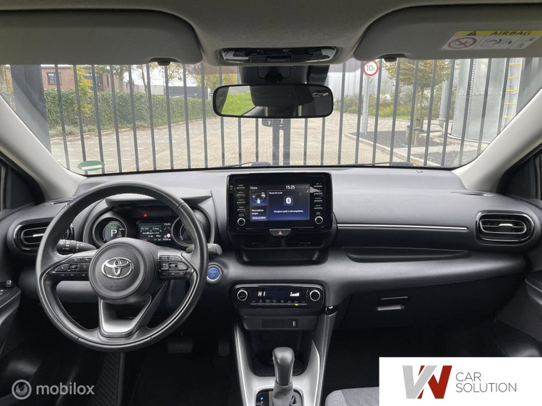 Vehicle Image 13