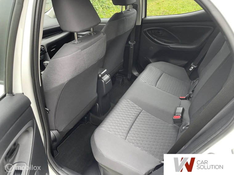 Vehicle Image 11