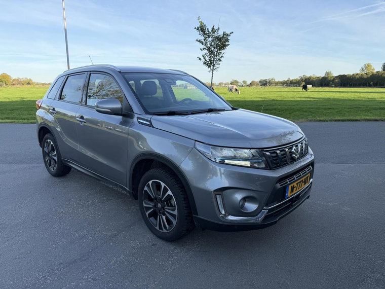 Vehicle Image 14