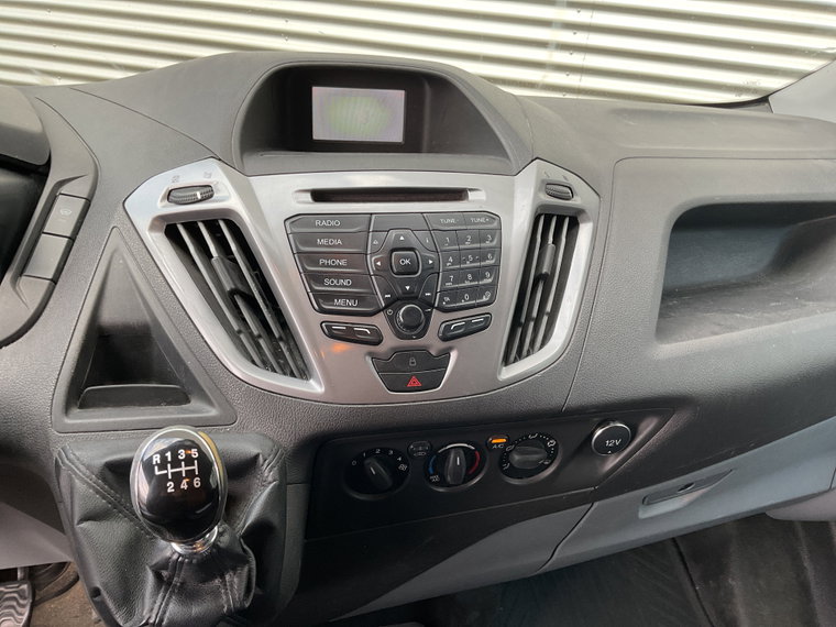 Vehicle Image 13
