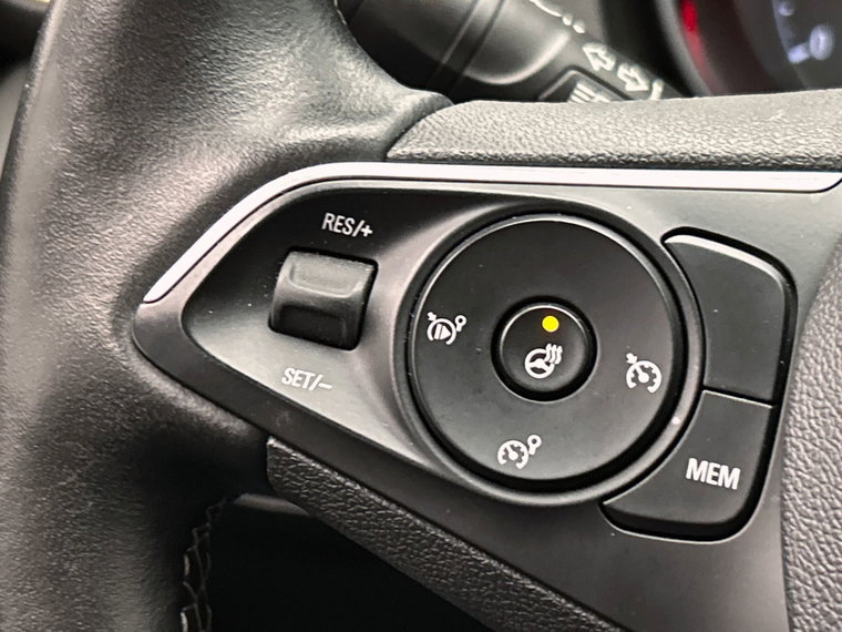 Vehicle Image 40
