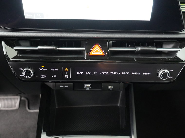 Vehicle Image 33