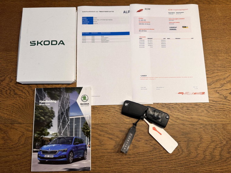 Vehicle Image 18