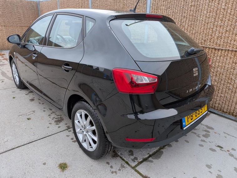 Vehicle Image 22